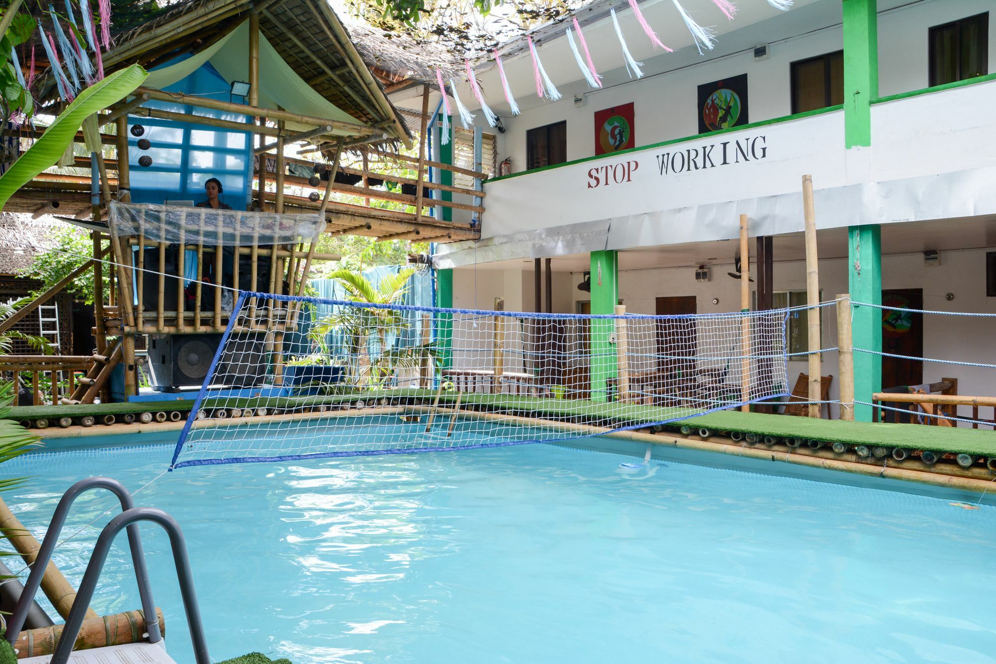 Jeepney Hostel And Kite Resort Balabag  Exterior foto