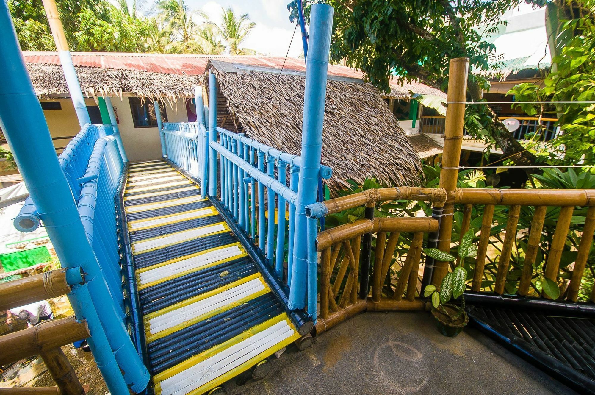Jeepney Hostel And Kite Resort Balabag  Exterior foto